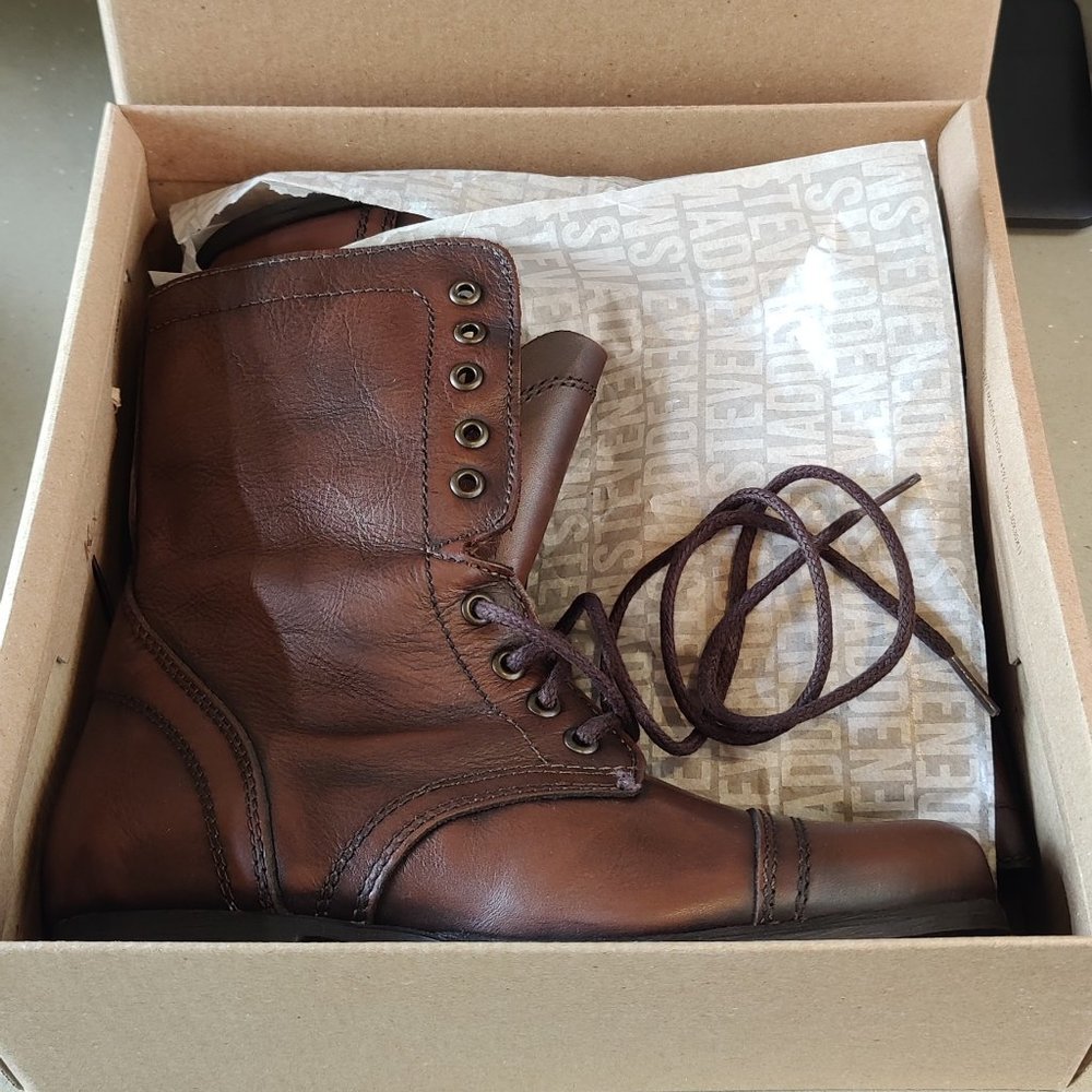 NIB Steve Madden Brown Genuine Leather Combat Boots